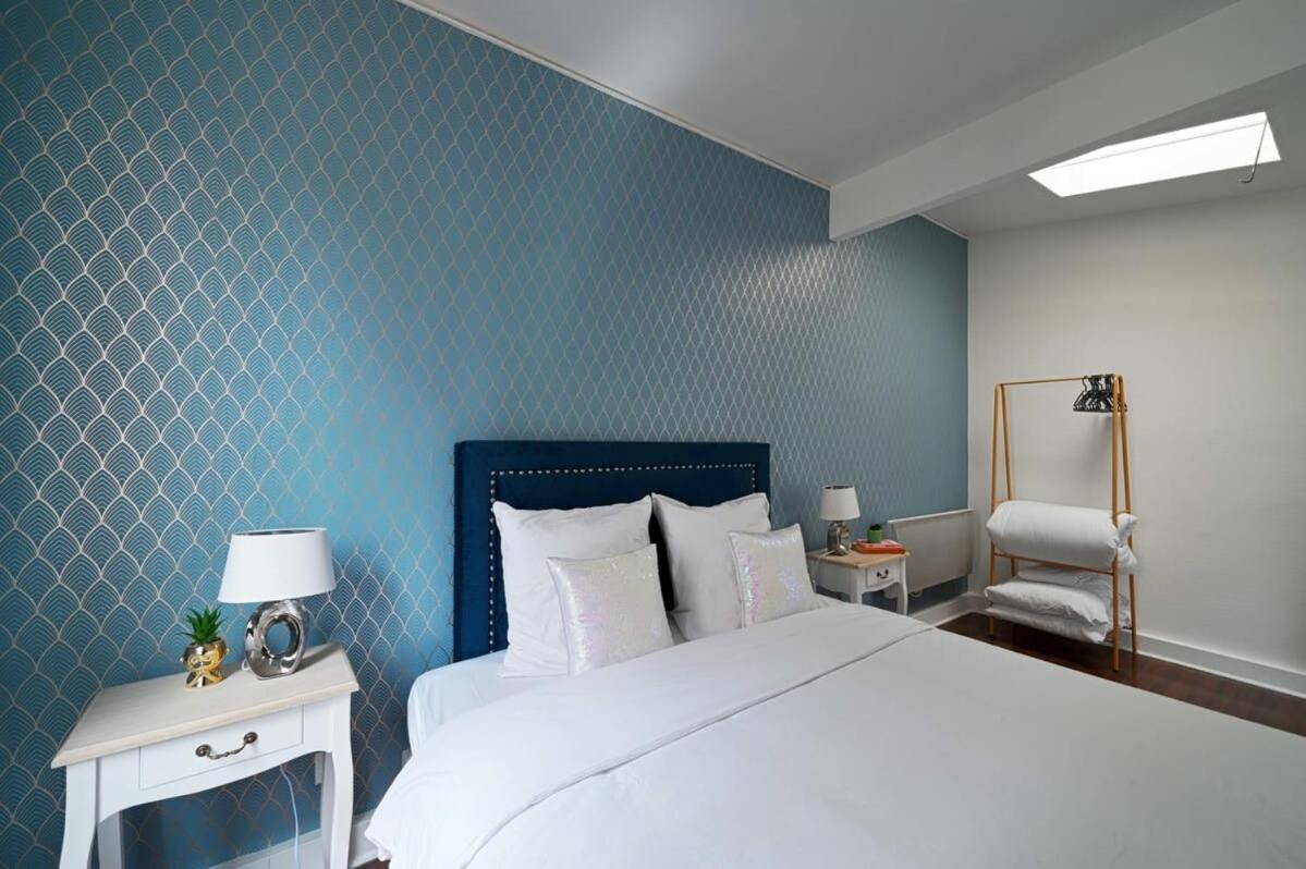 Magnifique Appartement A Pied Du Chateau Versailles Luaran gambar